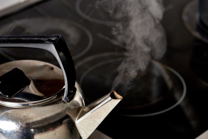 Depiction of the instructions in Method 3: Use pilaf technique for aromatic rice, such as basmati or jasmine. step 2