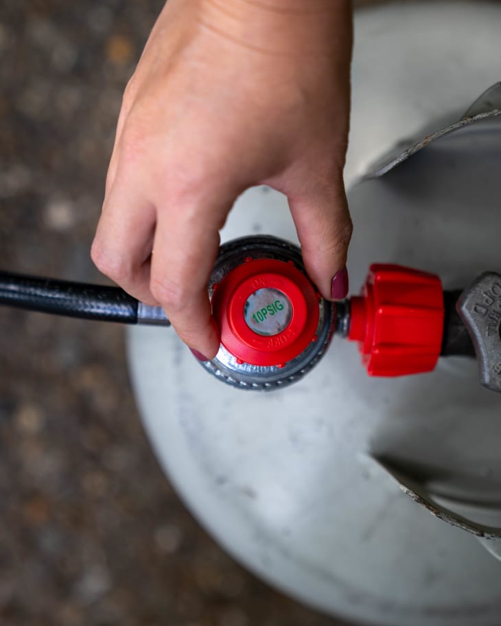 Depiction of the instructions in Instructions step 8