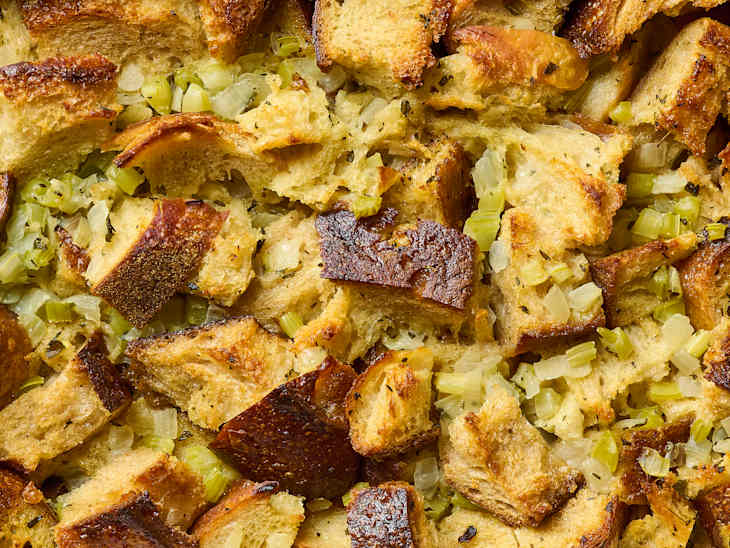 dish of bread stuffing