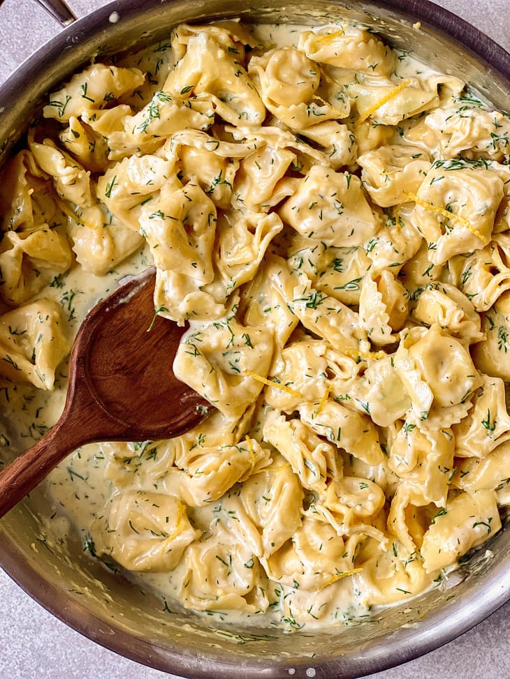 Lemon dill tortellini in skillet.