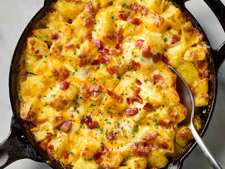 overhead shot of mississippi mud potatoes in a cast iron