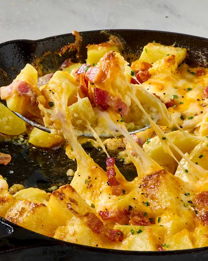 overhead shot of mississippi mud potatoes in a cast iron