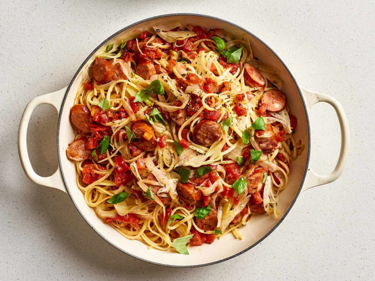 sausage and tomato pasta in pot