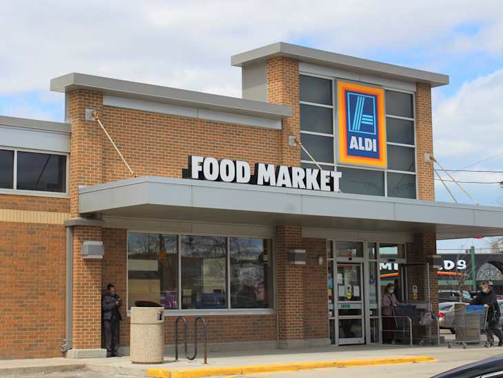 CHICAGO - APRIL 2021: Aldi grocery store in April 2021 in Chicago. Aldi has a new environmental sustainability charter. Also, 34 ALDI Earth Grown brand products won the Good Housekeeping Seal.